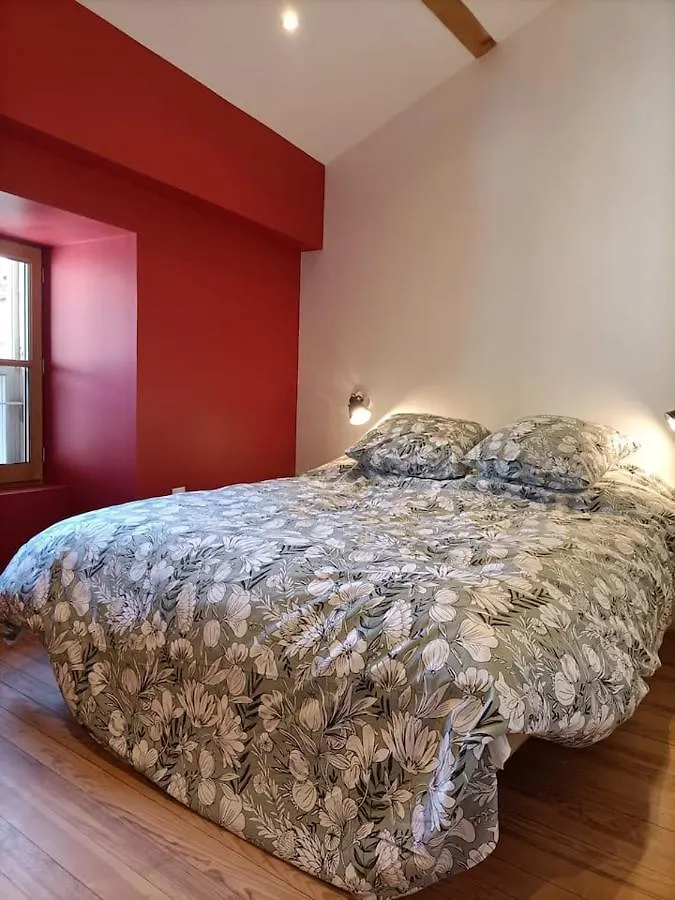 Superbe Appartement Au Coeur Du Village Largentière 0*,  France
